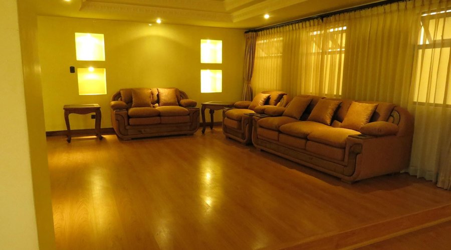 MÁSTER SUITE CON SALA DE NEGOCIOS