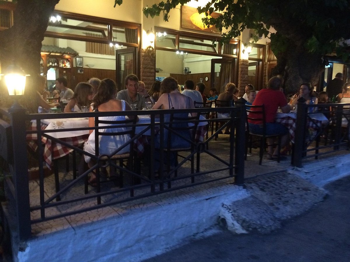 TAVERNA GARDENIA, Kastraki - Restaurant Reviews, Photos & Phone Number ...