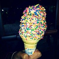 Ванильное мороженое в посыпушке - sprinkles