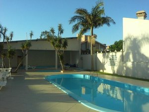 Piscina e praia