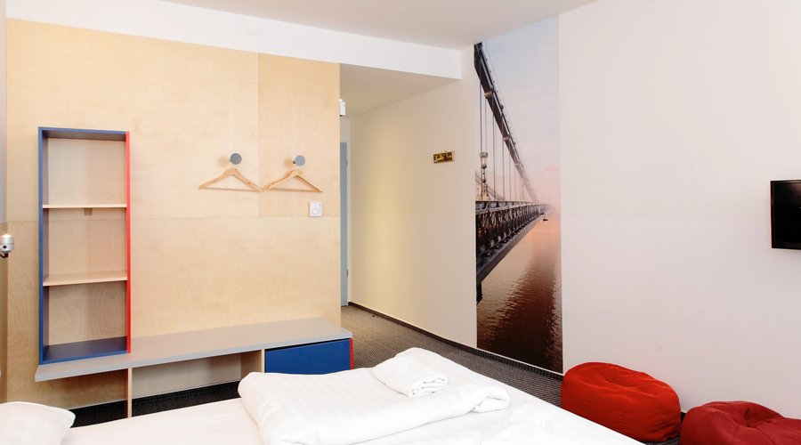 Double room with private bathroom