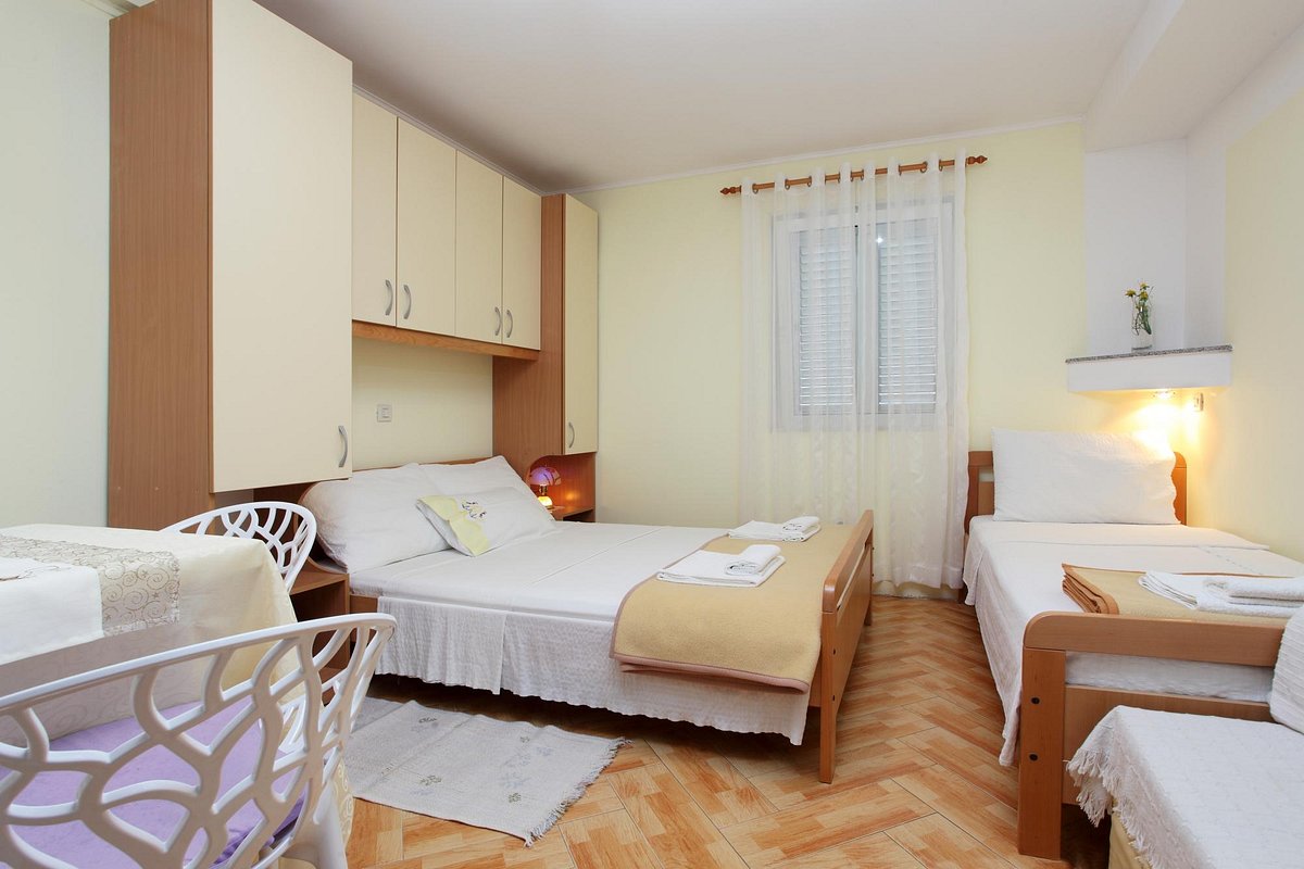 Villa Simoni Apartments, hotel en Split