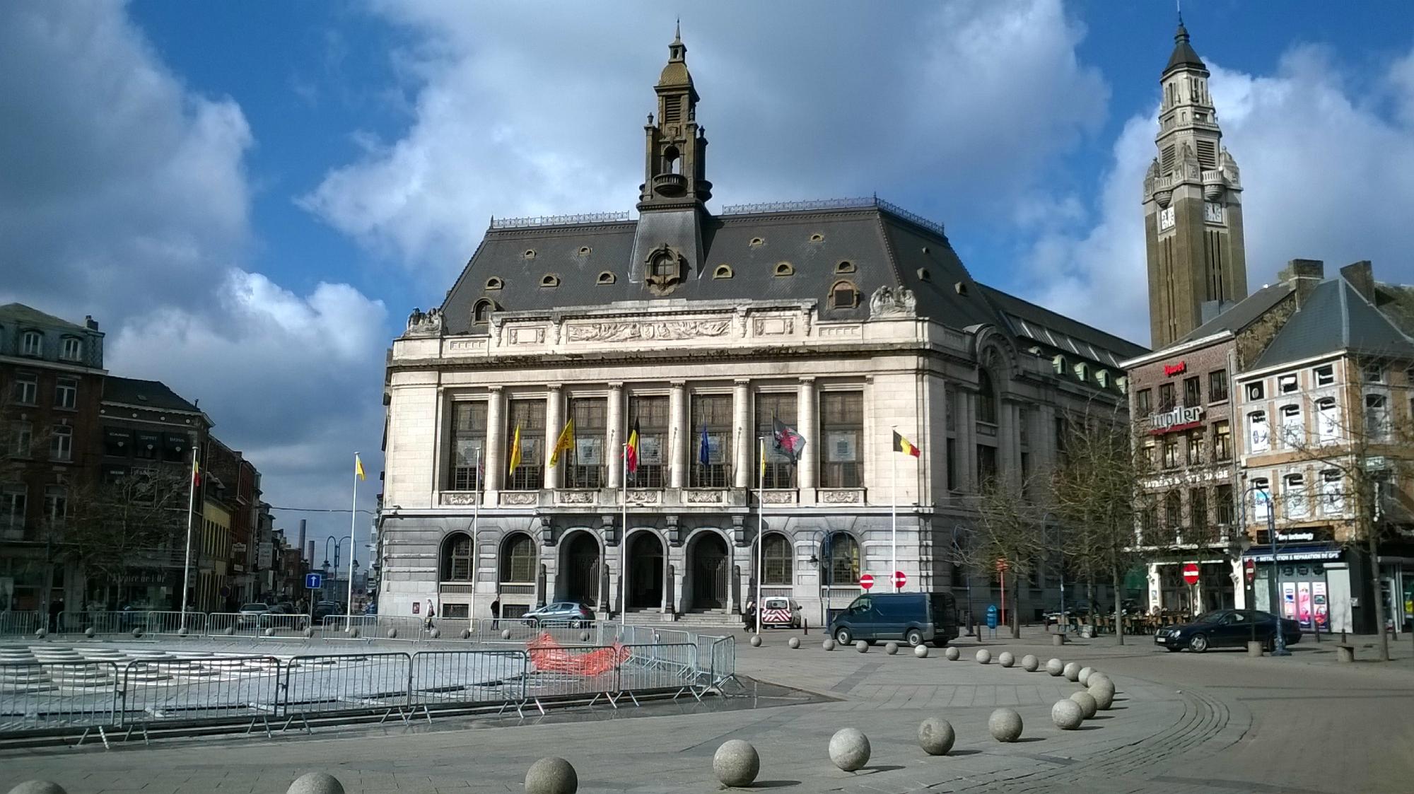 Hôtel De Ville (City Hall) (Charleroi) - 2023 Alles Wat U Moet Weten ...