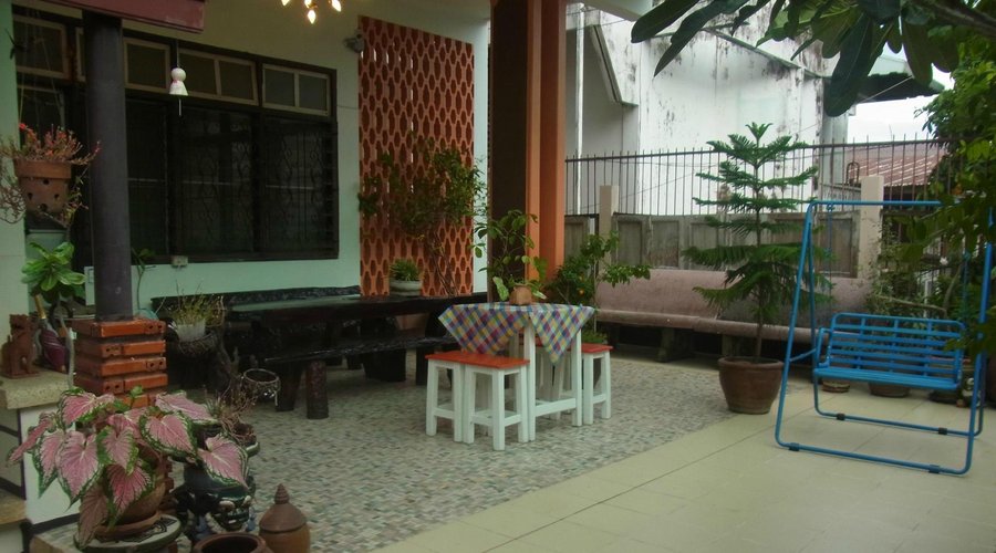 Ground floor terrace