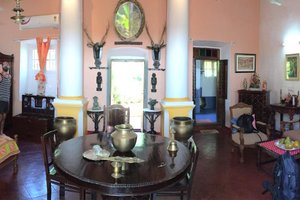 Room & Suite