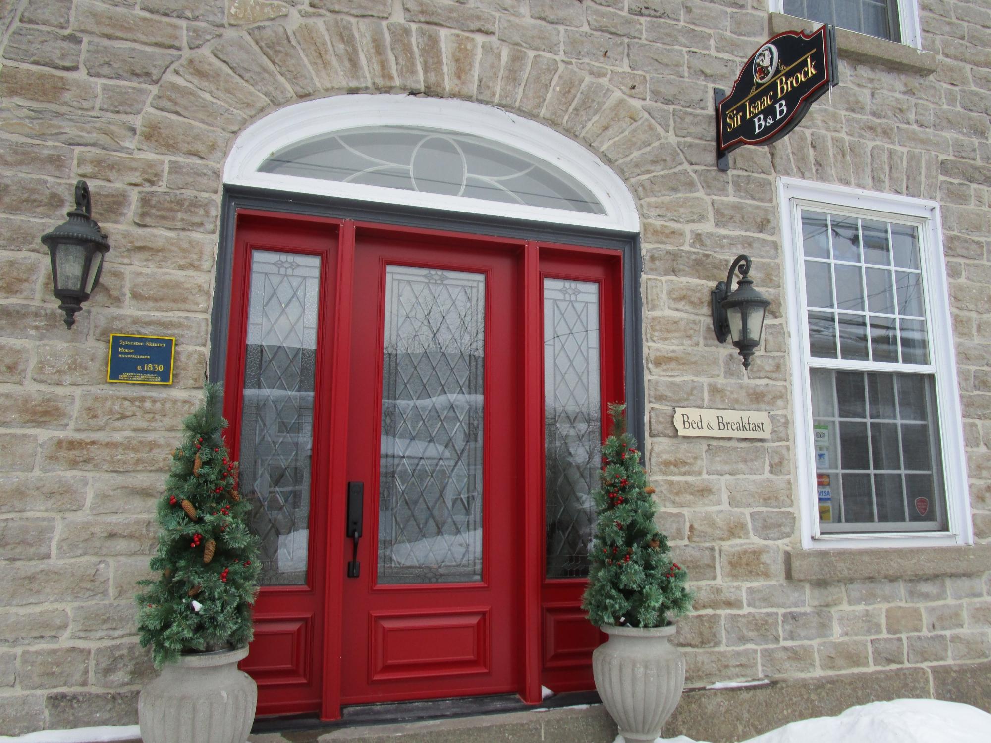 SIR ISAAC BROCK B&B LUXURY SUITES - Updated 2024 Reviews, Photos & Prices