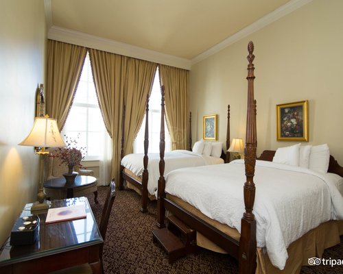 Pricey Parking - Review Of Club Wyndham La Belle Maison, New Orleans 