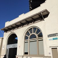 Pier 24 photography museum