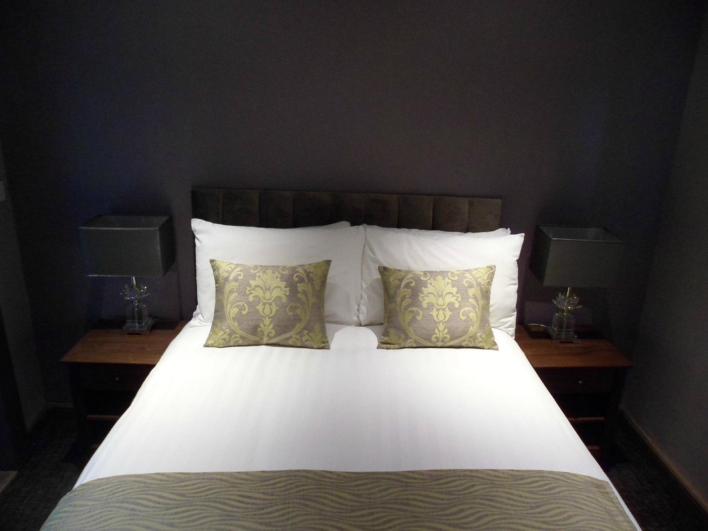 ANGELS HOTEL Prices & B&B Reviews (Uddingston, Scotland)