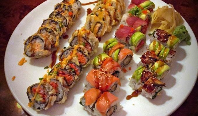 Chef's Special Rolls! YUM!