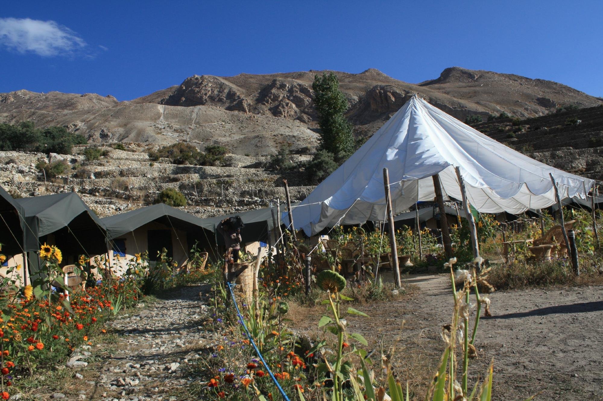 Knaygoh Kinner Camps by null