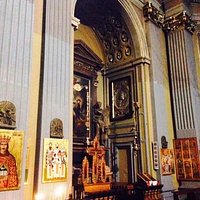 Milano Chiesa di santa Maria della Vittoria: interno a sinistra