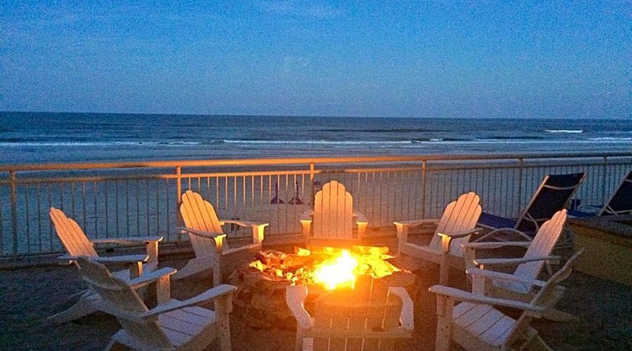 Evening fires keep you warm and set the mood. You can even enjoy smores that the hotel will prov