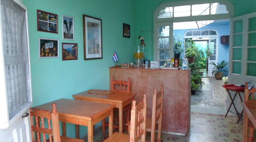 La Cubanita - Comida 100% cubana