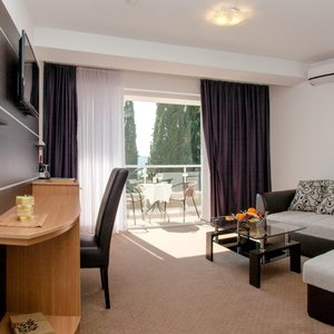 SUITE with balcony and sea view