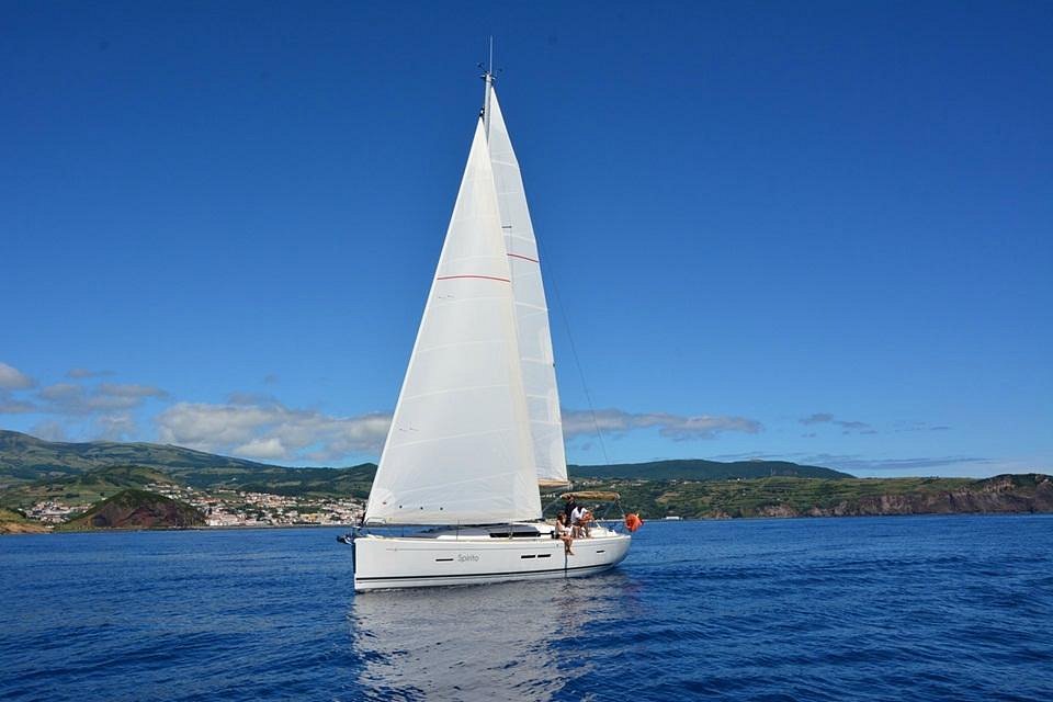 sail azores yacht charter