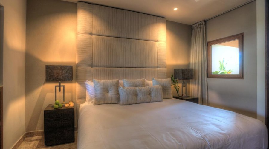 Bedroom / Recamara