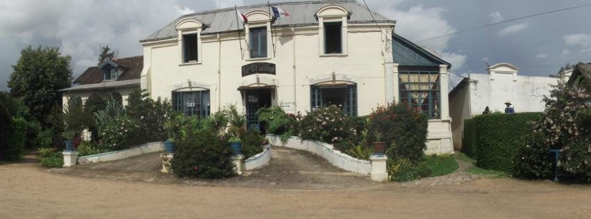La façade de l'hôtel