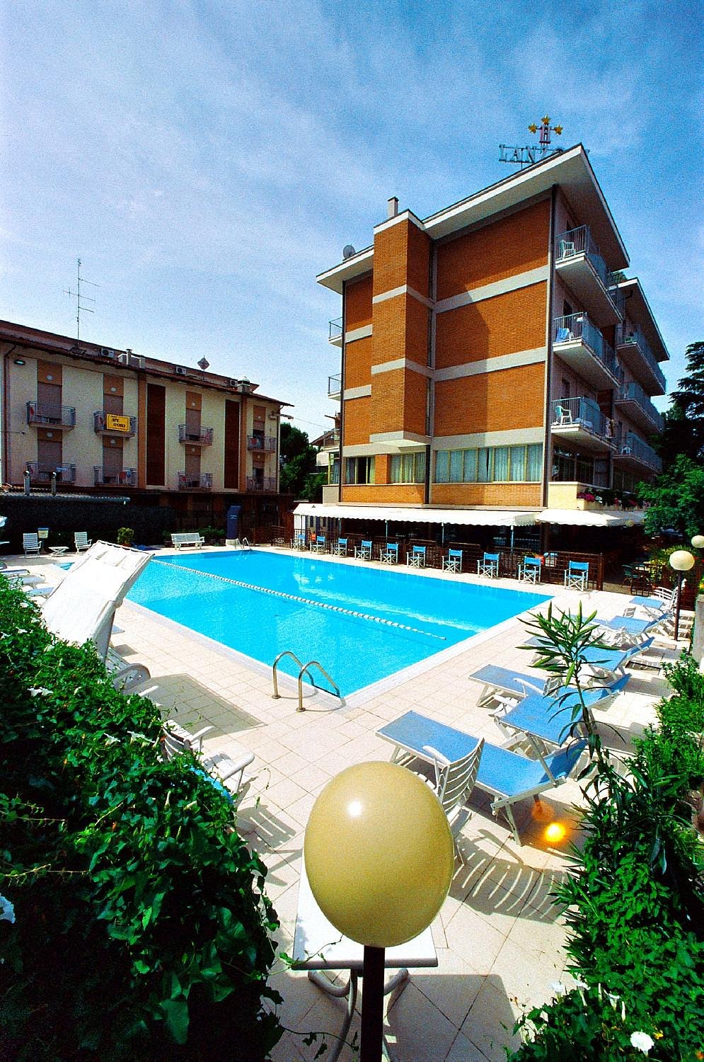 HOTEL LANZONI - Prices & Reviews (Cervia, Italy)