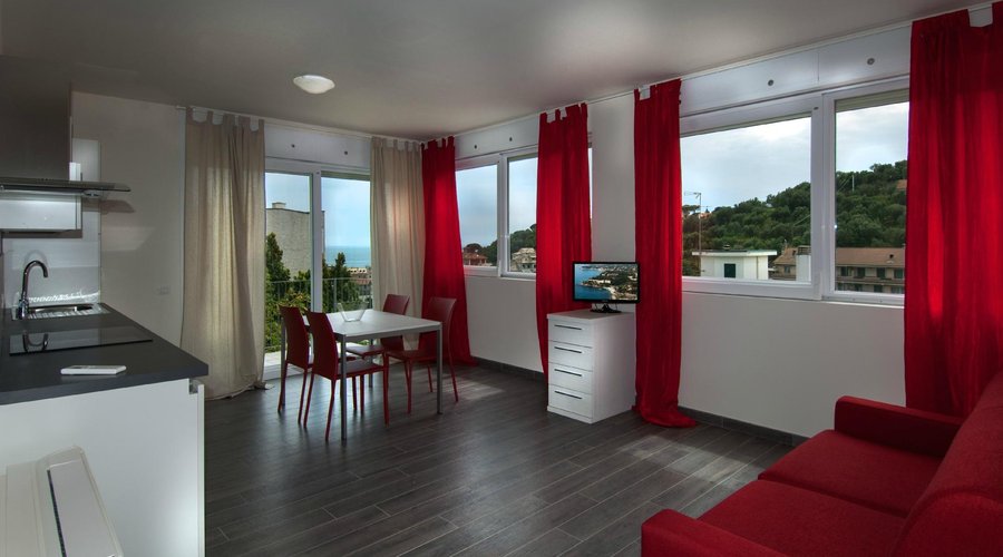 Residence Felice, appartamenti nuovi, vista mare, piscina