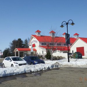 Smuckers in Orrville, close drive to visit