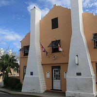 Museum building