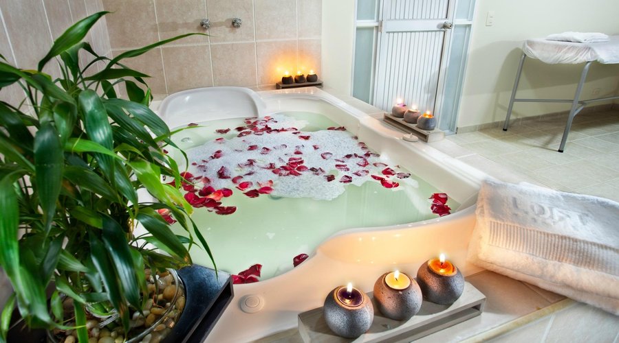 Jacuzzi