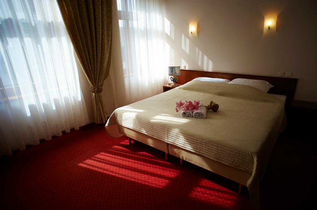 VILLA CASTELLO B&B (Kluczbork, Polonia): Prezzi E Recensioni 2024