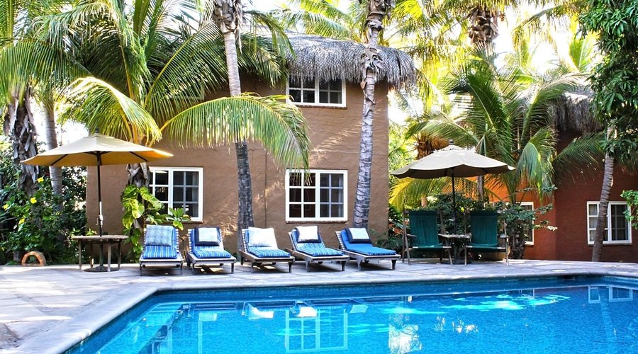 The Bungalows Hotel