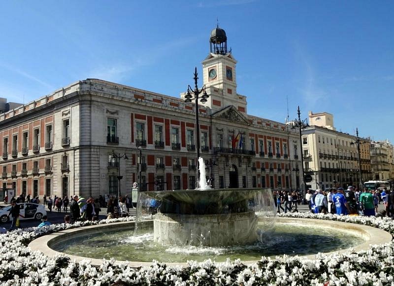 Puerta Del Sol Madrid All You Need To Know Before You Go