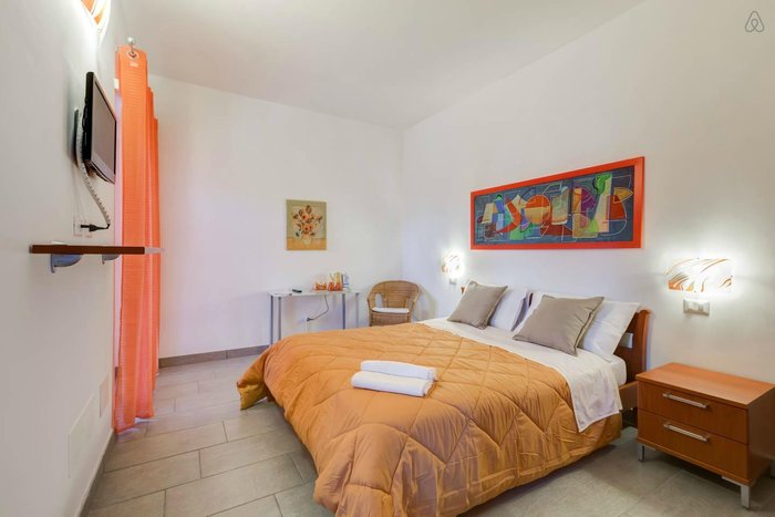 WEINROME - B&B Reviews (Rome, Italy)