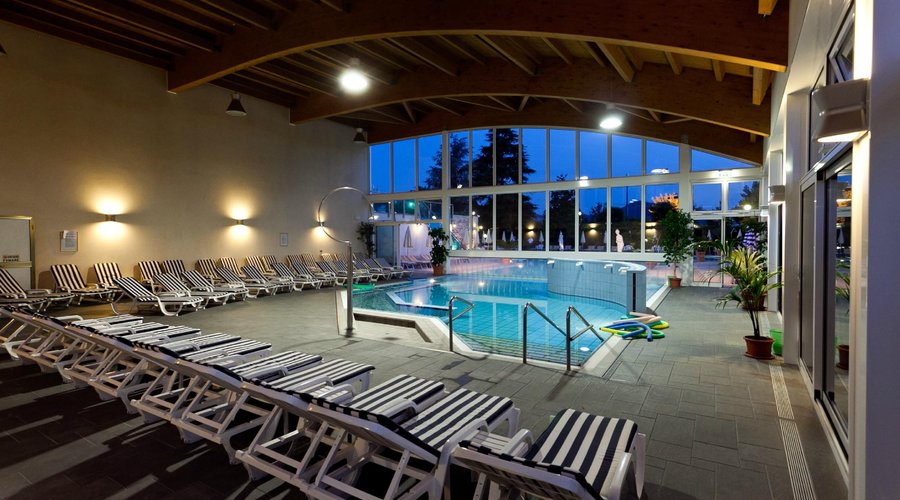 PISCINA INTERNA