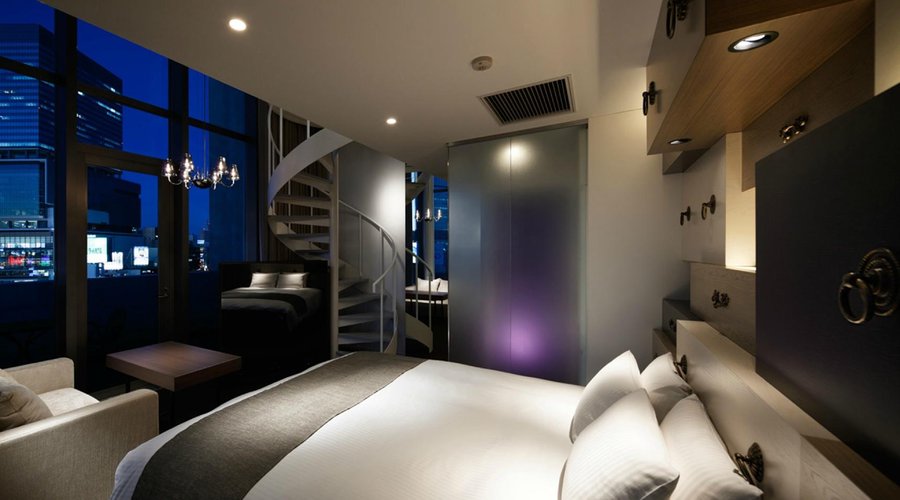 penthouse suite