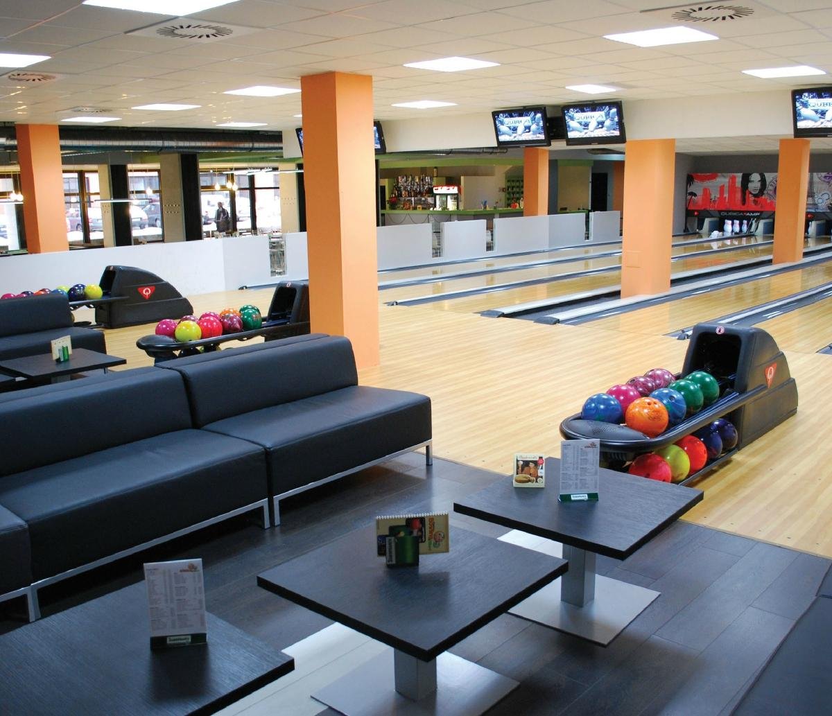 Bowling & Billiard Dejvice, Прага: лучшие советы перед посещением -  Tripadvisor