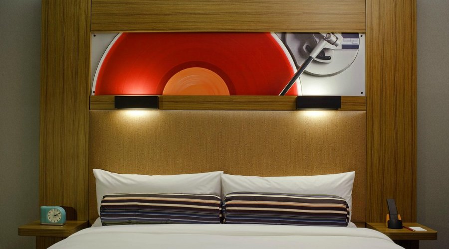King Bed Room