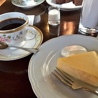 ケーキセットのレアチーズケーキ