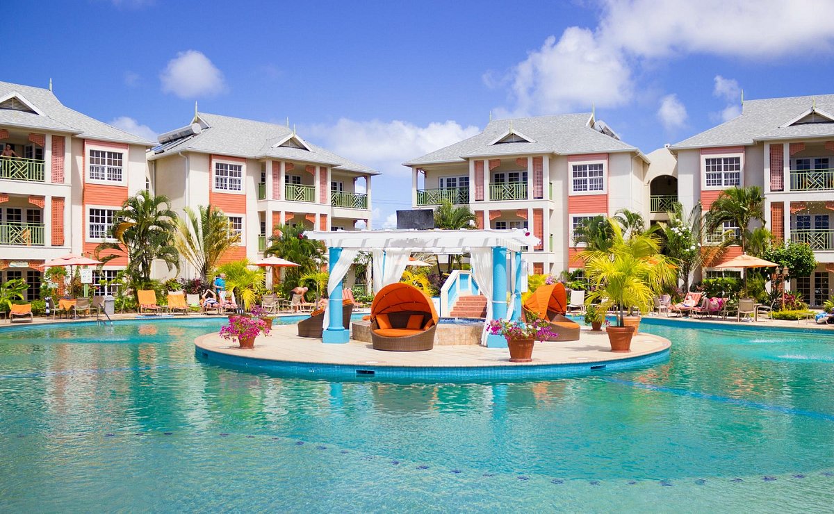 Bay Gardens Beach Resort &amp; Spa, hotell i Soufriere