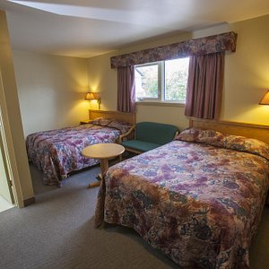 Double Room With Two Double Bed