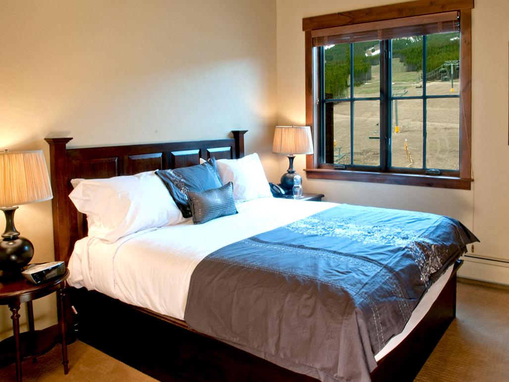 Hotel photo 18 of Grand Lodge on Peak 7.