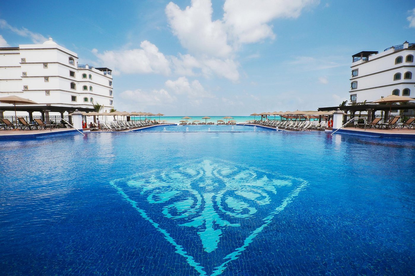 grand residences riviera cancun all inclusive