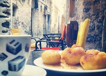 Λουκουμάδες και Καφές | Donuts & coffee