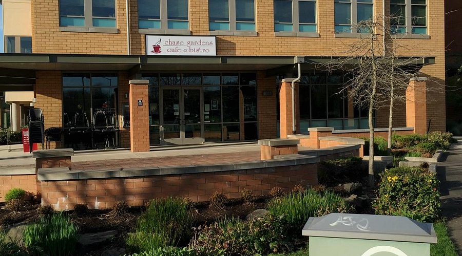 Chase Gardens Cafe & Bistro: A Culinary Oasis Awaits