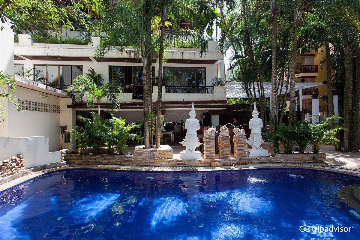 Club Bamboo Boutique Resort &amp; Spa, hotel in Patong