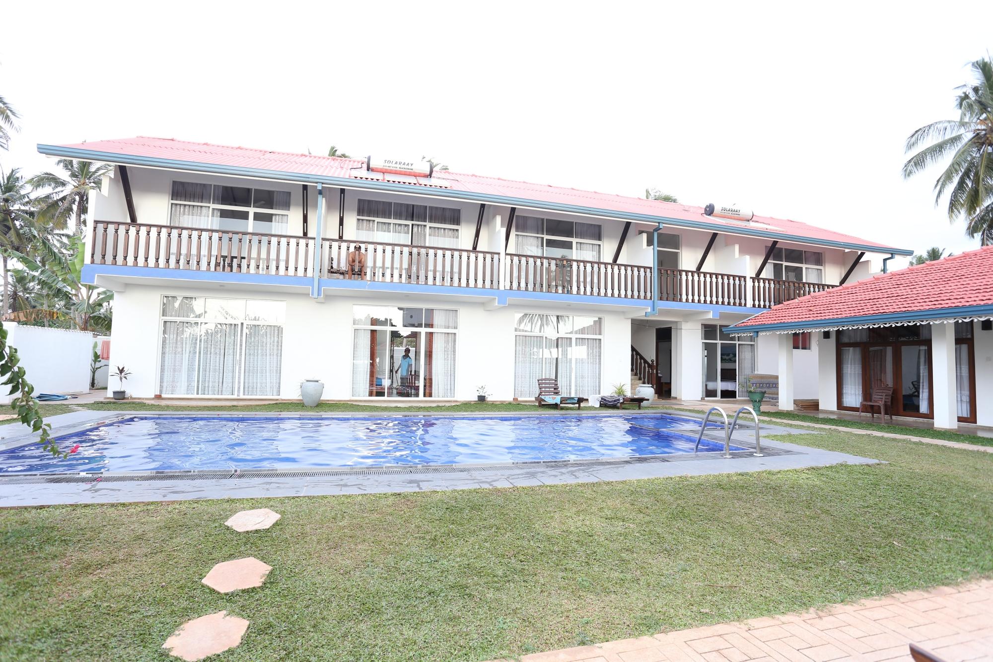 Hotel photo 17 of White Rose Beach Resort.