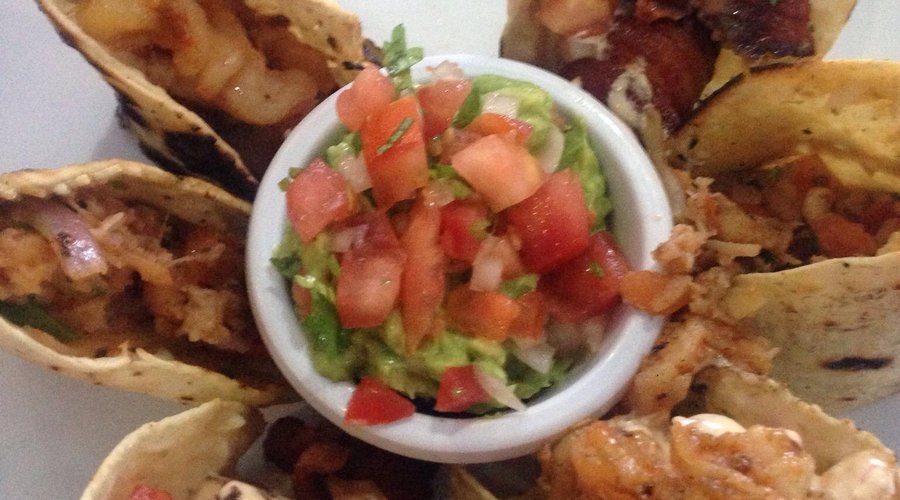 Tacos diversos de muy buen sabor