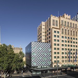 Mayfair Hotel in Adelaide