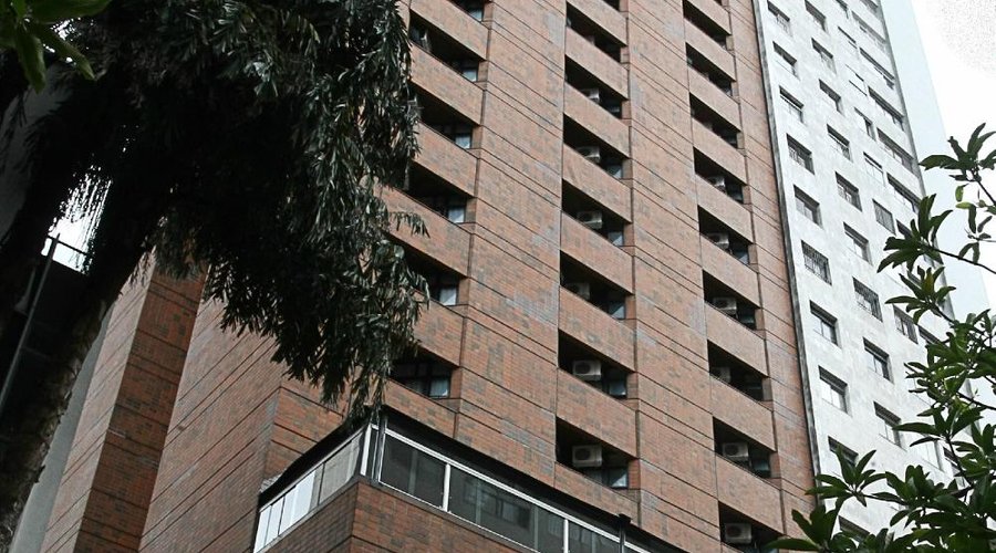 frente do hotel