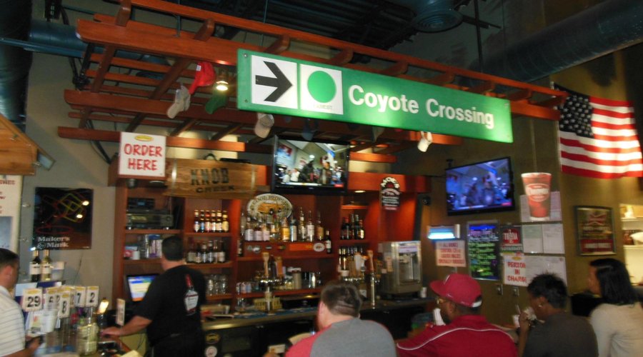 Moe's Original Bar B Que