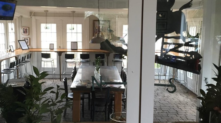 Wine Bar, Communal Table