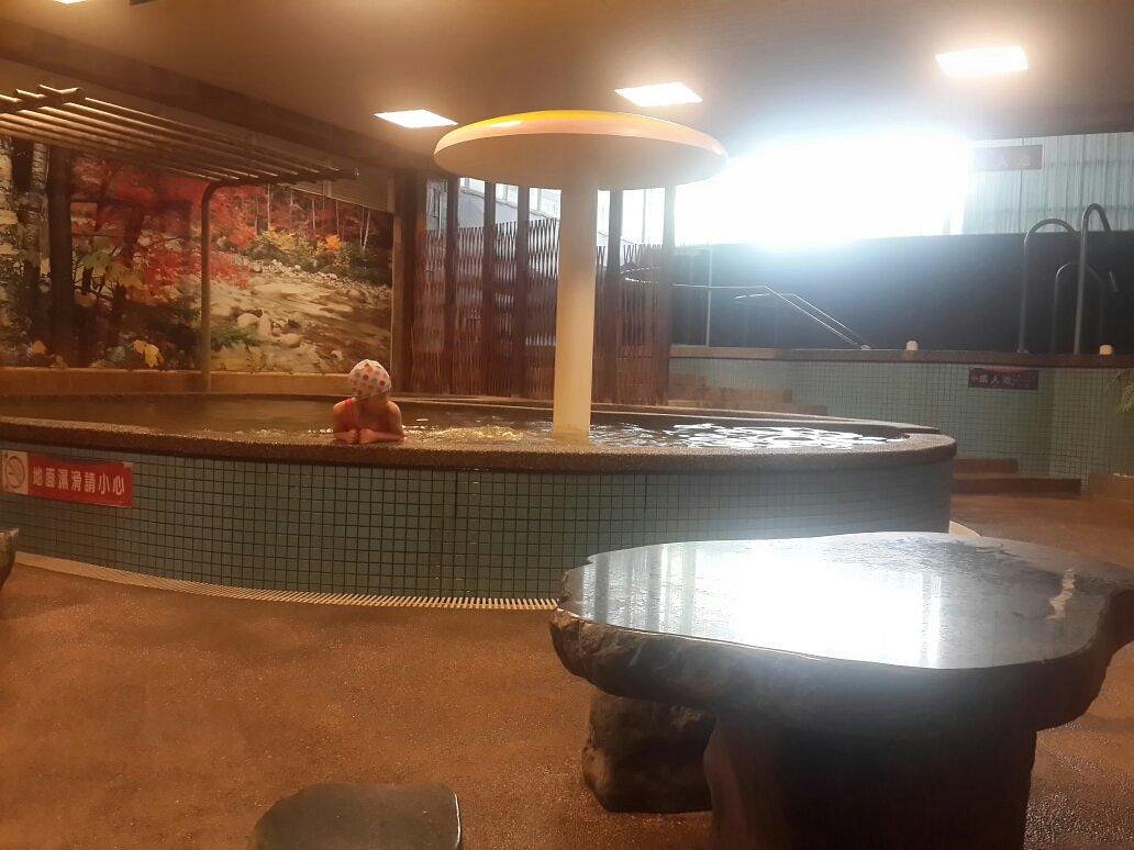 福岡溫泉渡假飯店，位於礁溪的飯店